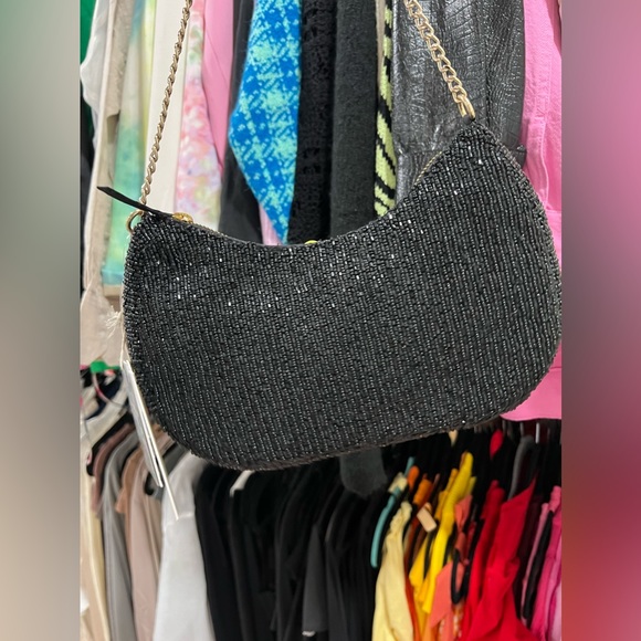 Flower beaded handbag - Picture 5 of 6